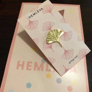 Ginkgo Pin